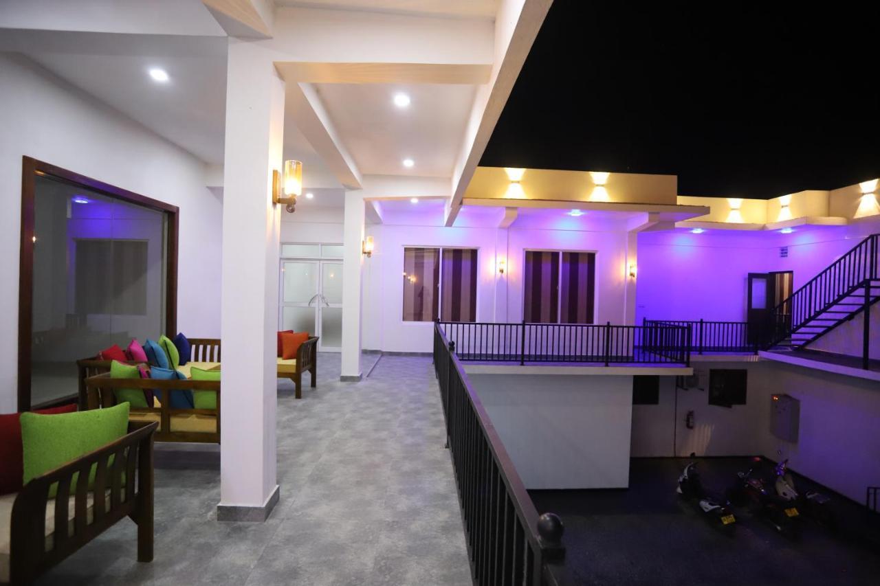 Milano Grand Hotel Dambulla Exterior photo
