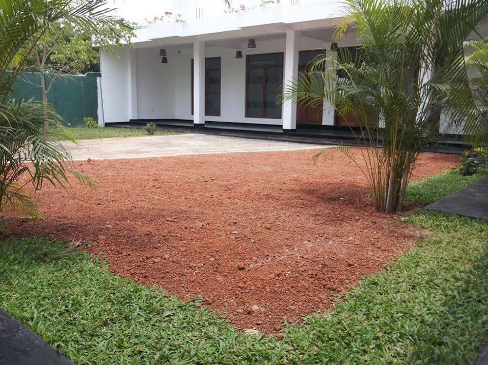 Milano Grand Hotel Dambulla Exterior photo